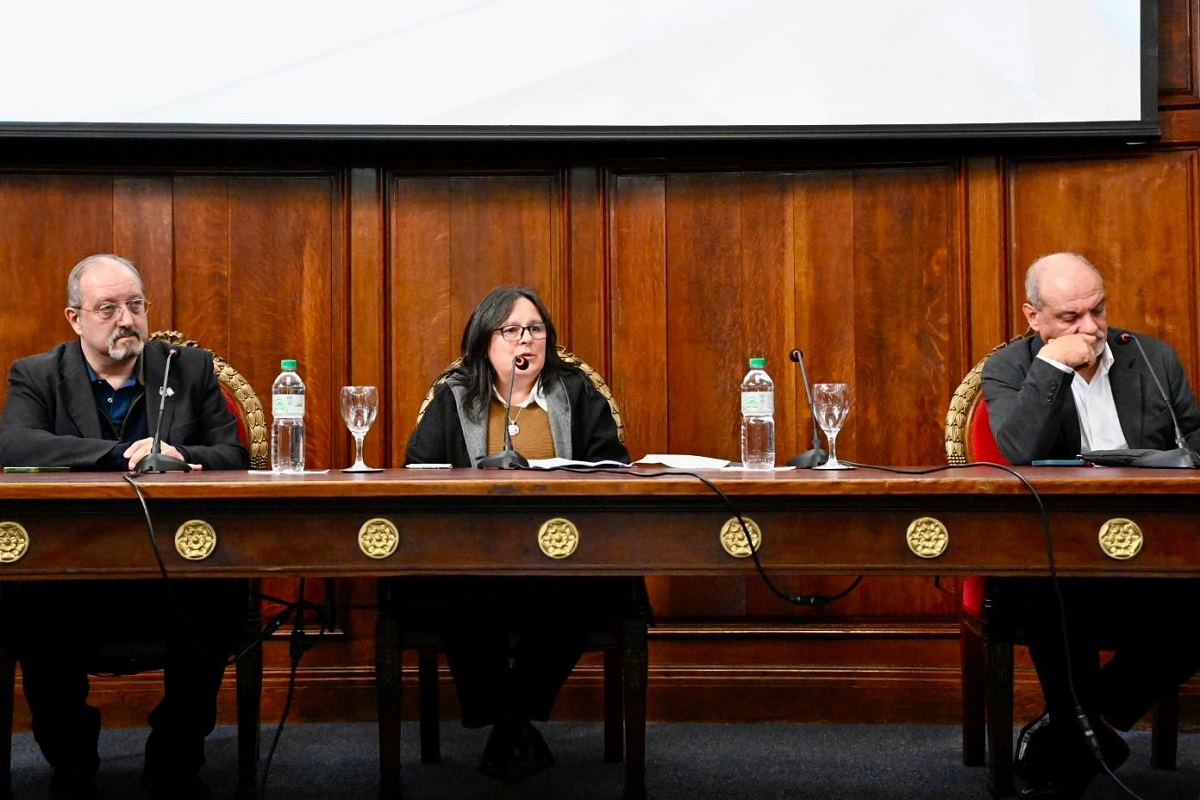 Mesa Acto apertura Semana C y T